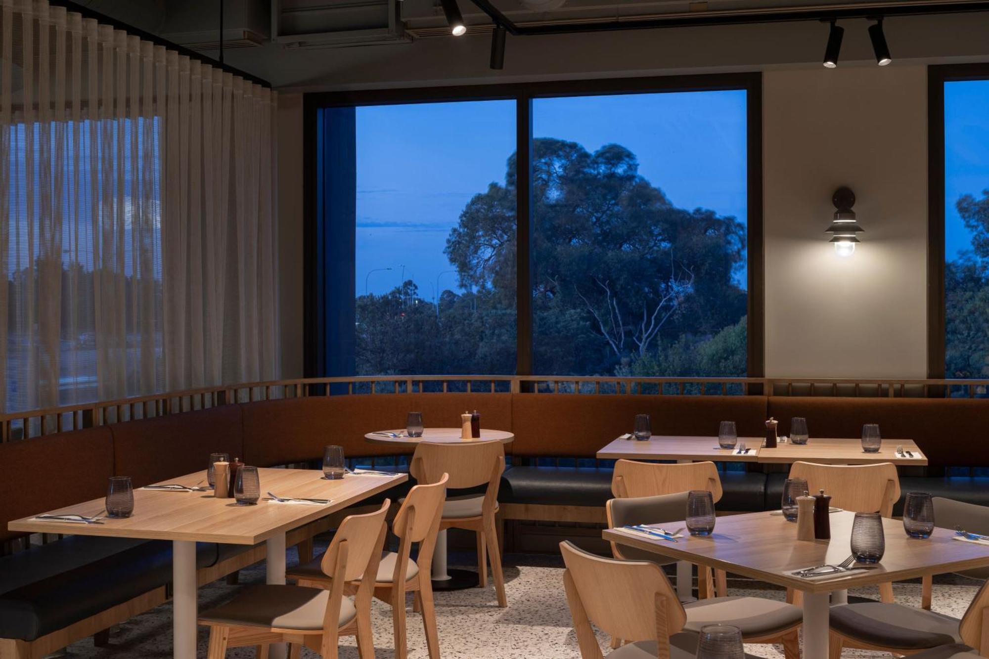 Courtyard By Marriott Perth Murdoch Fremantle Exteriör bild